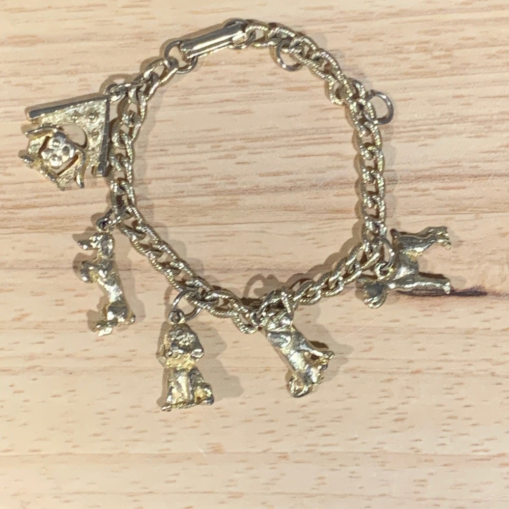 Vintage Dog Charm Bracelet Women Gold Tone Doghouse Poodle Dachshund Kitsch